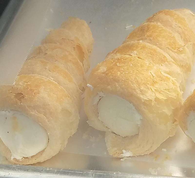 Cream Roll